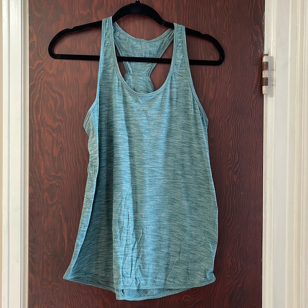 Lululemon tank top